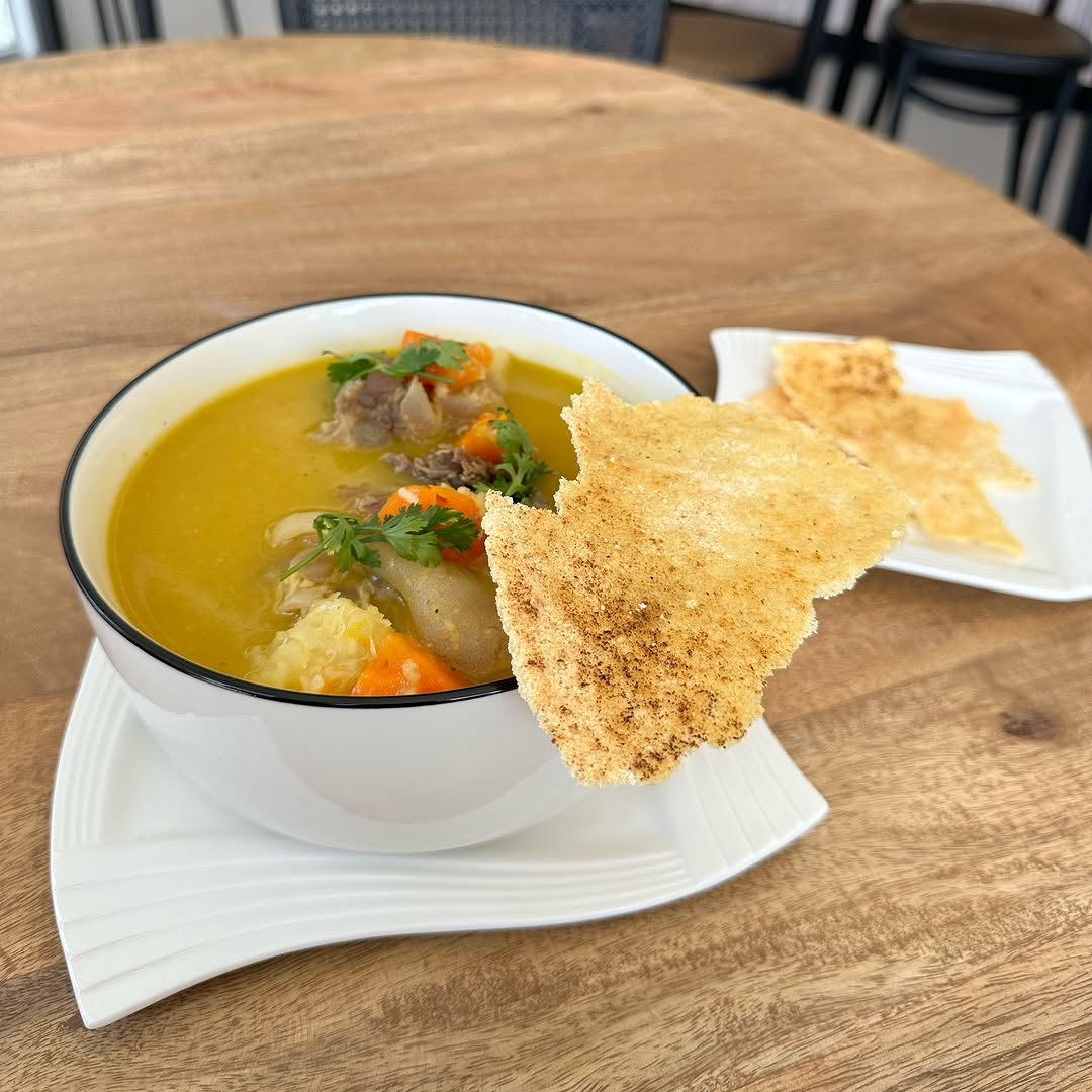Sopa de Pata de Vaca